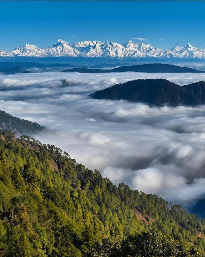 The Ranikhet Continental Hotel ภายนอก รูปภาพ