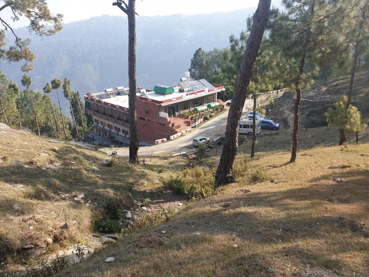 The Ranikhet Continental Hotel ภายนอก รูปภาพ